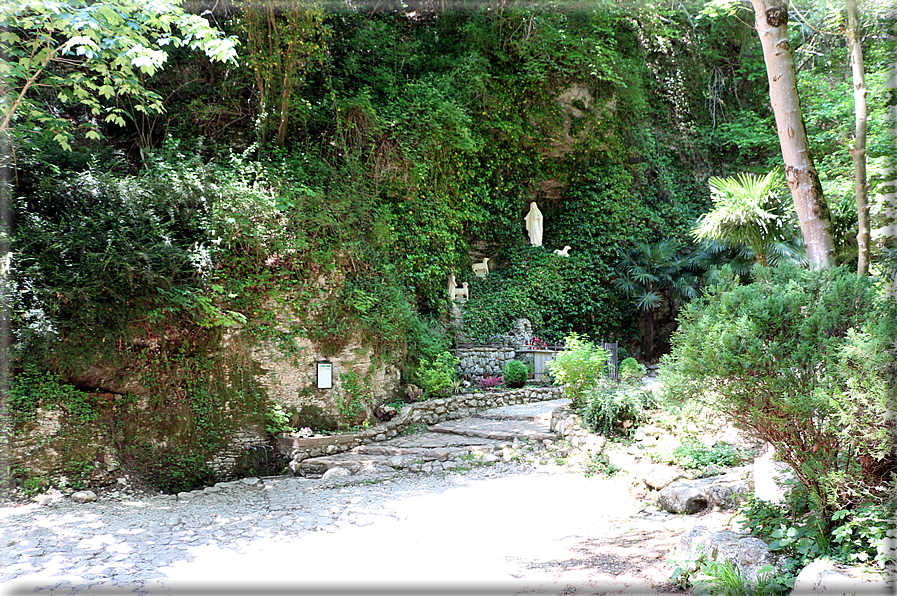 foto Santuario del Covolo